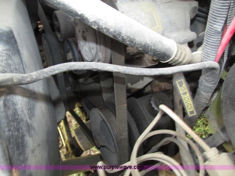 image for item F7430 1995 Ford Econoline E350 box truck