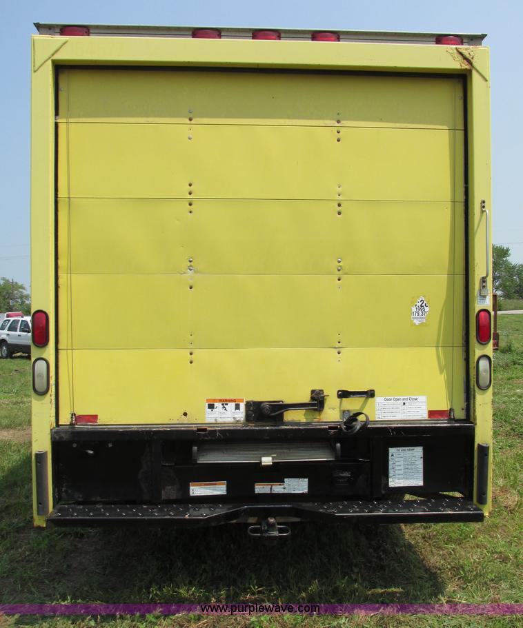 image for item F7430 1995 Ford Econoline E350 box truck