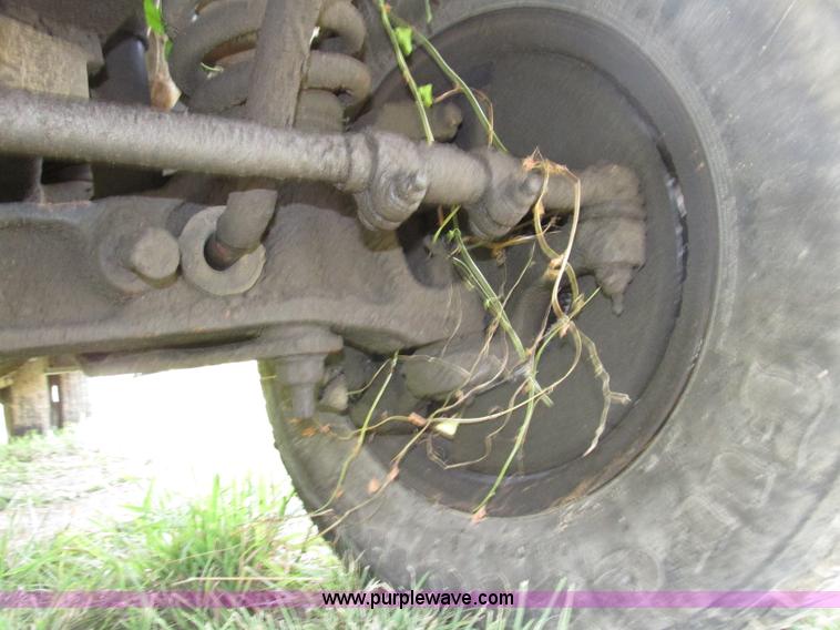 image for item F7430 1995 Ford Econoline E350 box truck