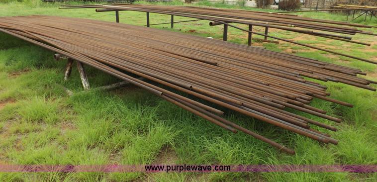 image for item H1752 Approximately 100 pipes