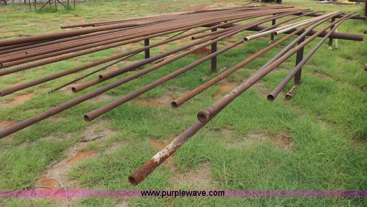 image for item H1752 Approximately 100 pipes