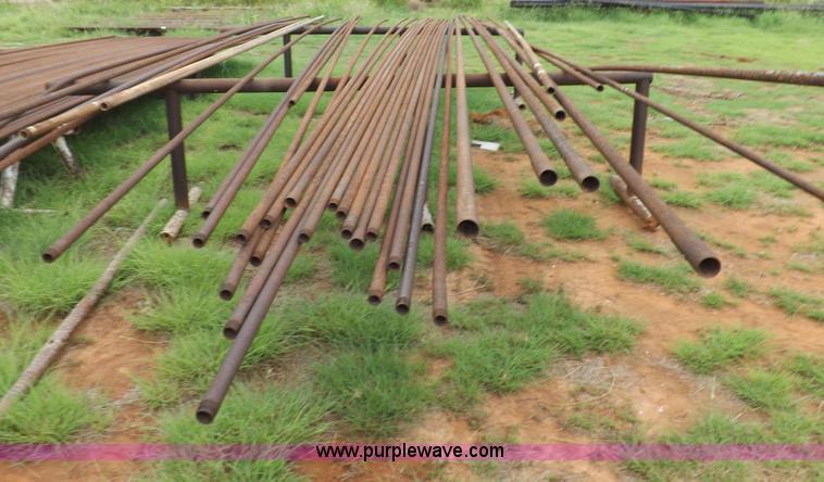 image for item H1752 Approximately 100 pipes