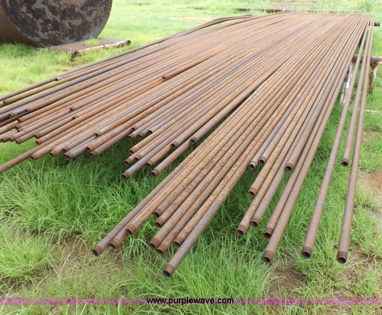 image for item H1752 Approximately 100 pipes