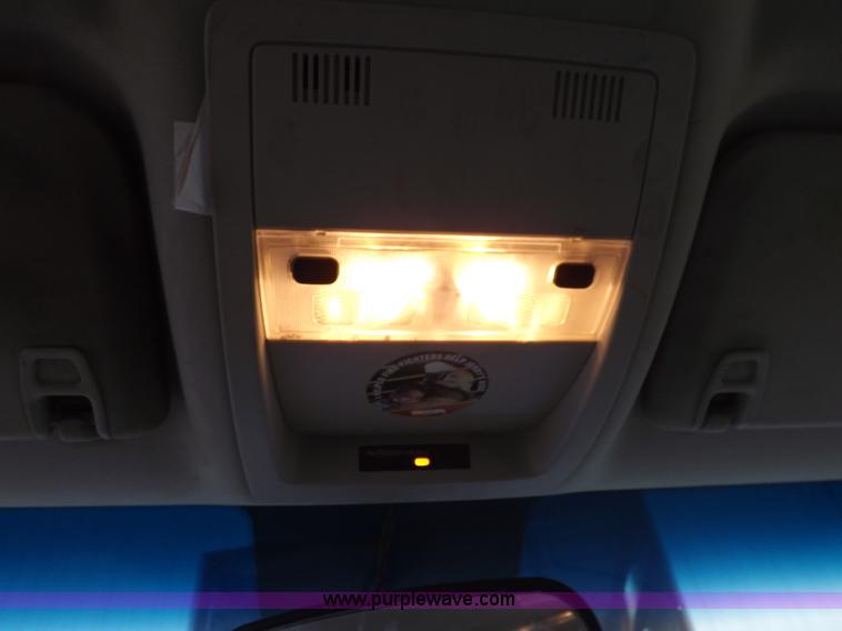 image for item H1757 2009 Chevrolet Silverado 2500HD Ext. Cab flatbed truck