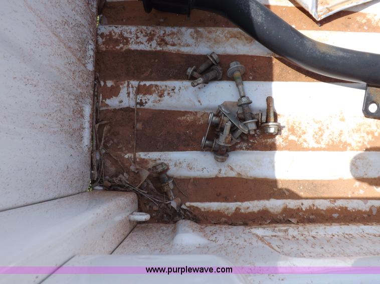 image for item H1765 Chevrolet Silverado 3500 truck bed