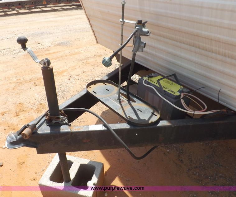 image for item H1789 2006 Gulfstream Cavalier camper