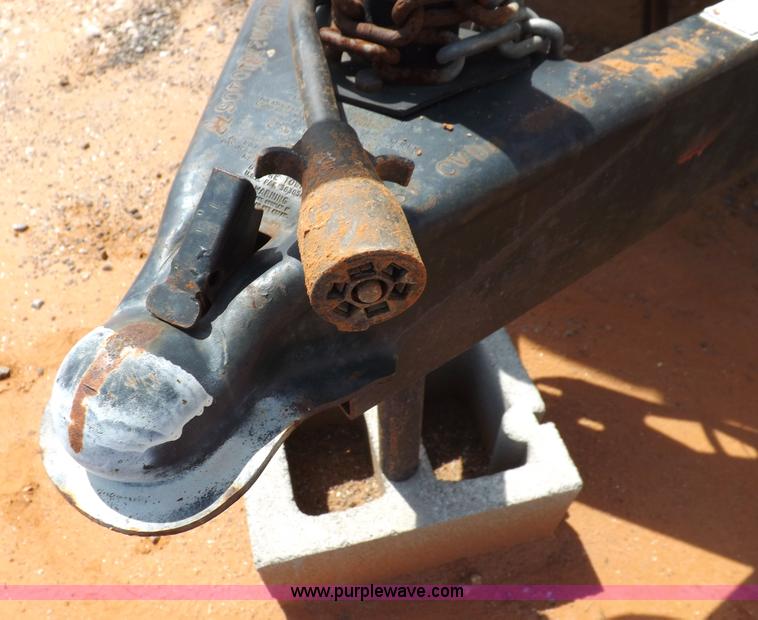 image for item H1789 2006 Gulfstream Cavalier camper