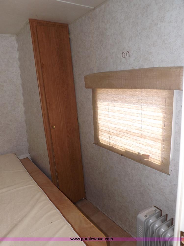 image for item H1789 2006 Gulfstream Cavalier camper