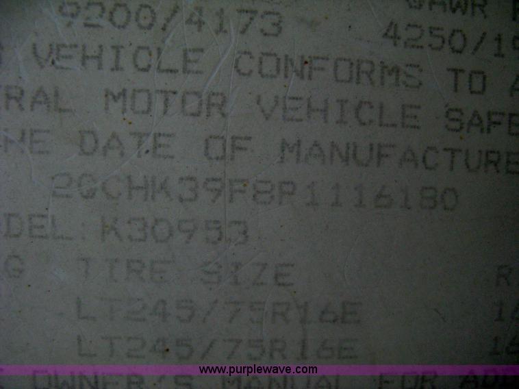 image for item H5327 1993 Chevrolet K3500 Ext. Cab pickup truck