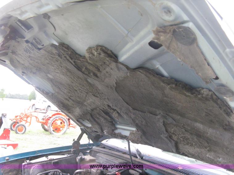 image for item H5327 1993 Chevrolet K3500 Ext. Cab pickup truck