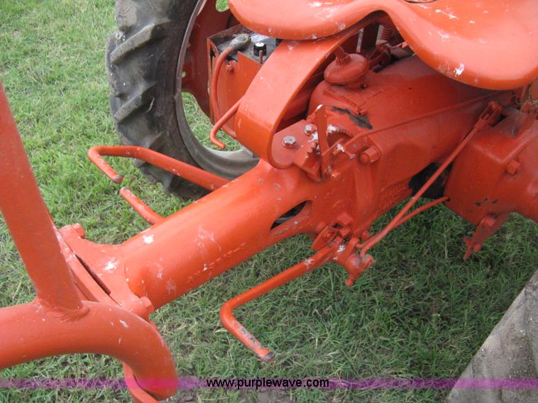 image for item H5329 1947 Allis Chalmers G tractor