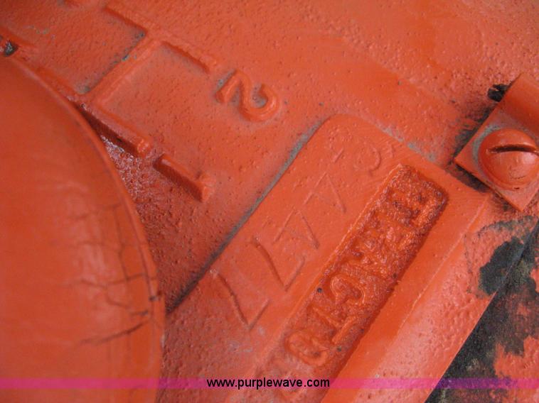 image for item H5329 1947 Allis Chalmers G tractor