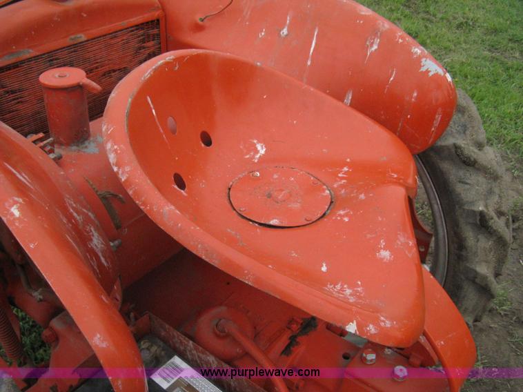 image for item H5329 1947 Allis Chalmers G tractor