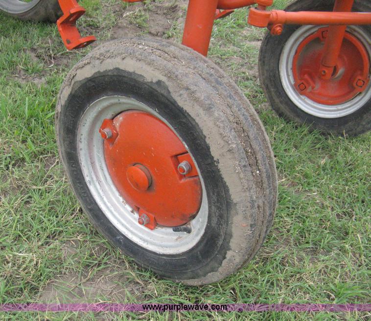 image for item H5329 1947 Allis Chalmers G tractor