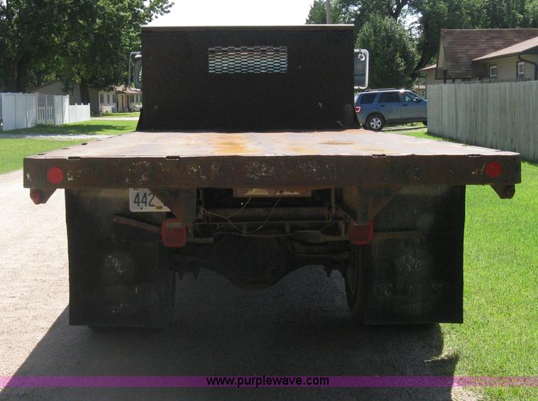 image for item H5344 1987 GMC Sierra 7000 dump bed truck