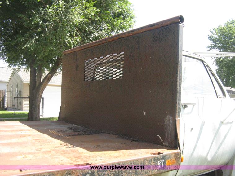 image for item H5344 1987 GMC Sierra 7000 dump bed truck