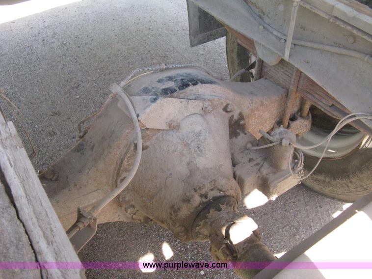 image for item H5344 1987 GMC Sierra 7000 dump bed truck