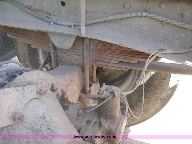 image for item H5344 1987 GMC Sierra 7000 dump bed truck