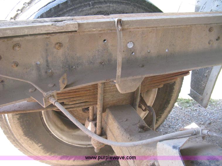 image for item H5344 1987 GMC Sierra 7000 dump bed truck