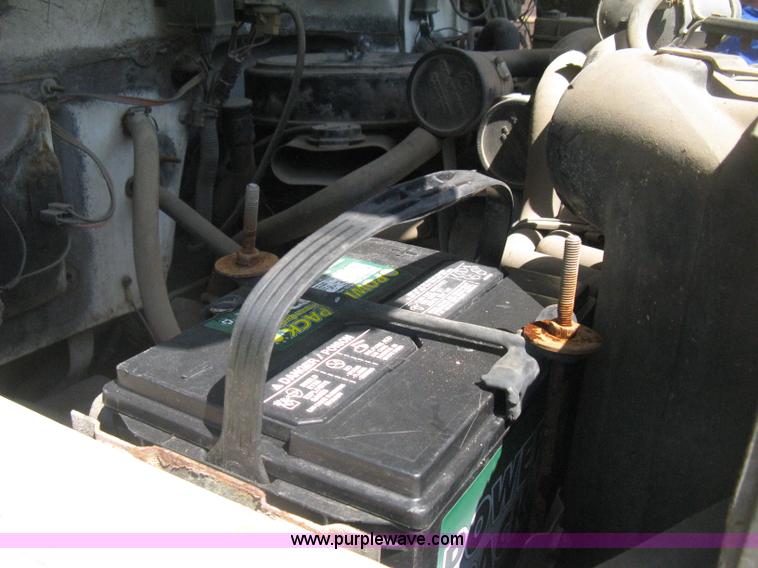 image for item H5344 1987 GMC Sierra 7000 dump bed truck