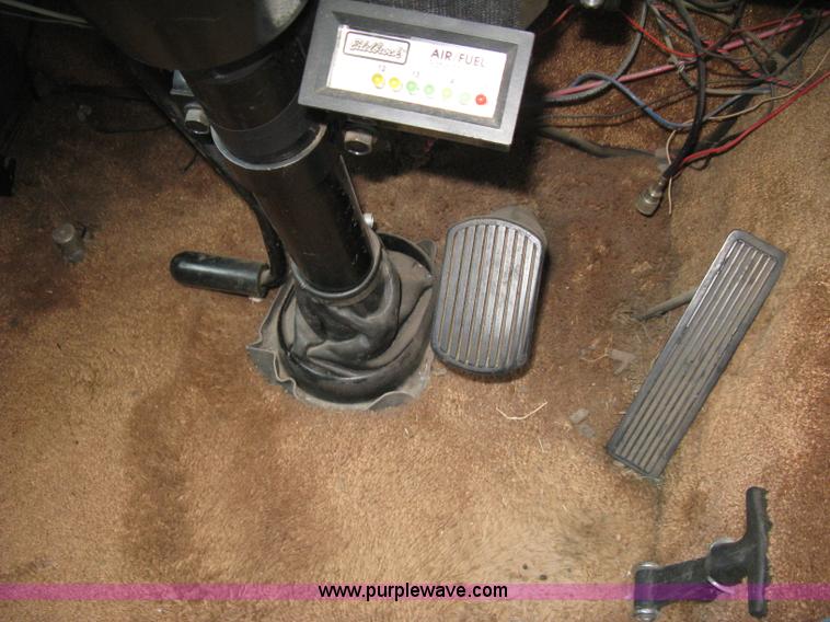 image for item H5348 1977 Vogue Country Club 254 motor home