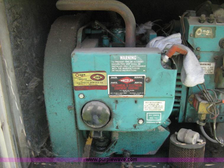 image for item H5348 1977 Vogue Country Club 254 motor home