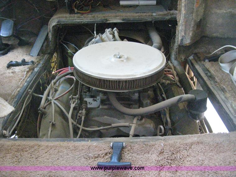 image for item H5348 1977 Vogue Country Club 254 motor home