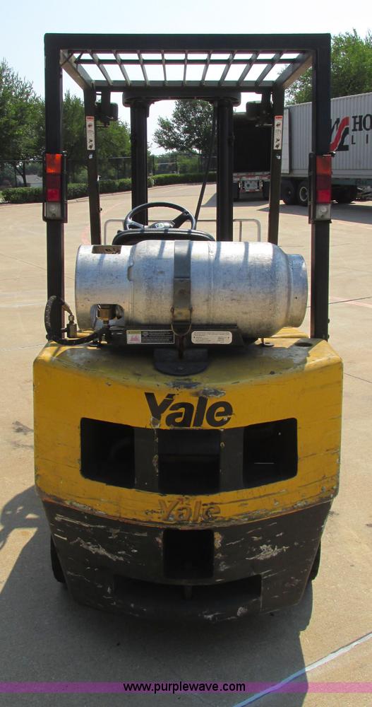 image for item I3492 Yale forklift