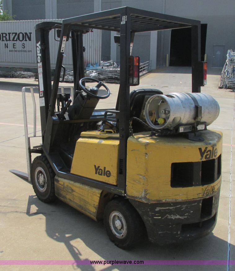 image for item I3492 Yale forklift