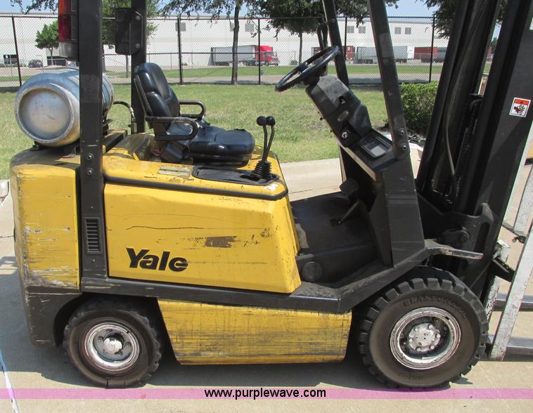 image for item I3492 Yale forklift
