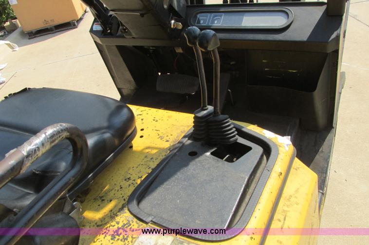 image for item I3492 Yale forklift