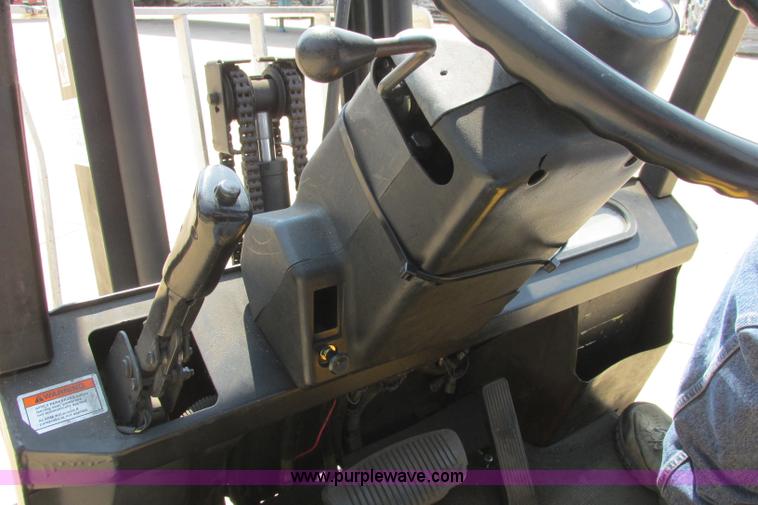 image for item I3492 Yale forklift