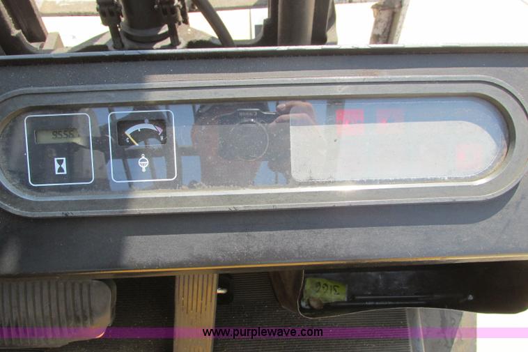 image for item I3492 Yale forklift