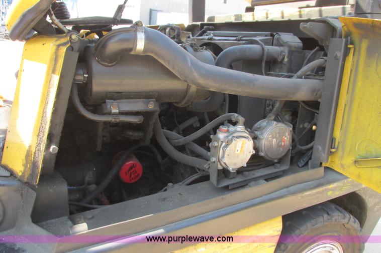 image for item I3492 Yale forklift