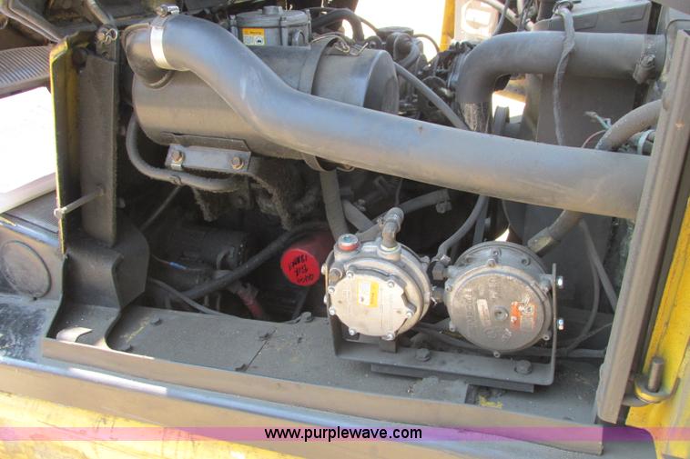 image for item I3492 Yale forklift