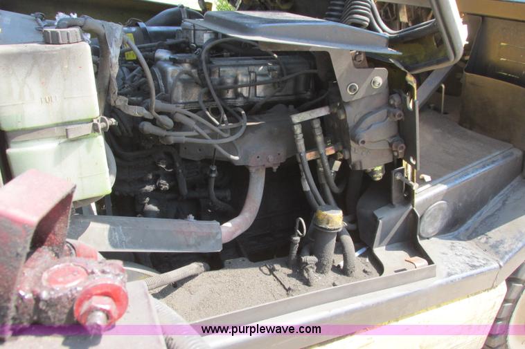 image for item I3492 Yale forklift