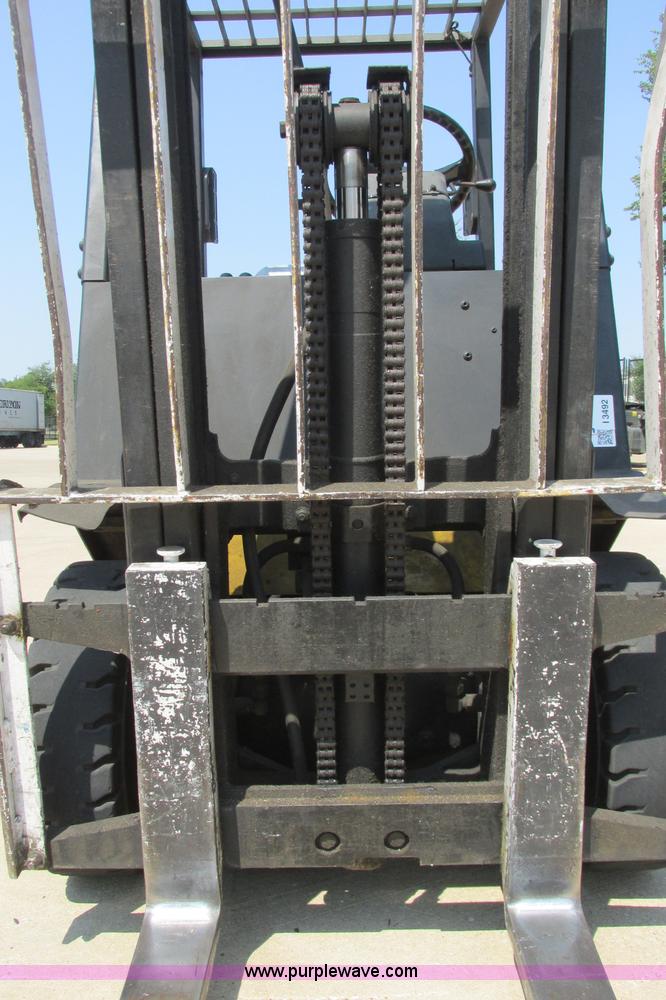 image for item I3492 Yale forklift