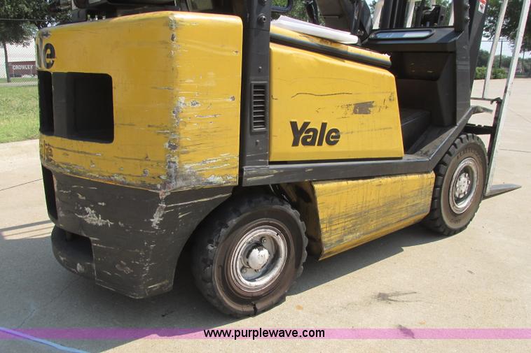 image for item I3492 Yale forklift