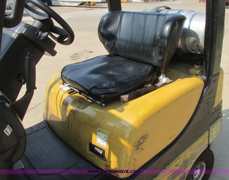 image for item I3493 Yale forklift