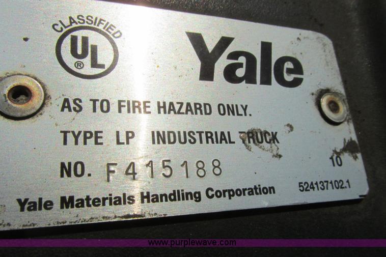 image for item I3493 Yale forklift