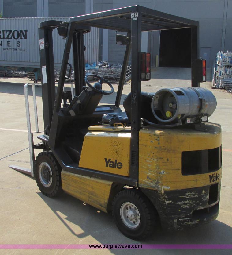 image for item I3494 Yale forklift