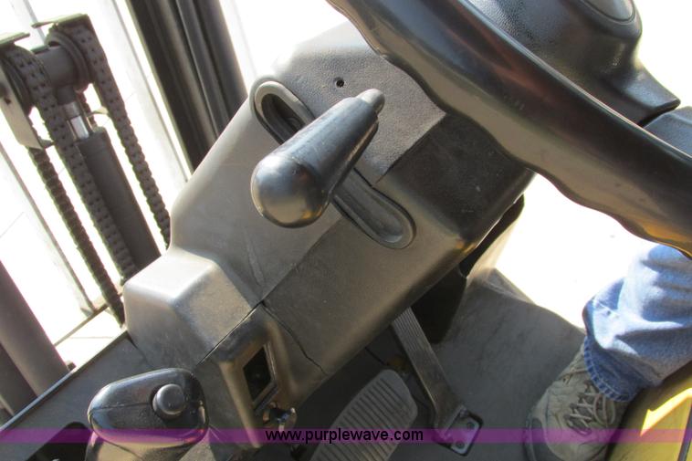 image for item I3494 Yale forklift