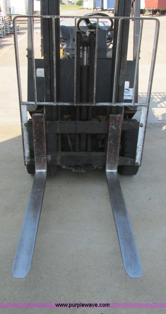 image for item I3494 Yale forklift