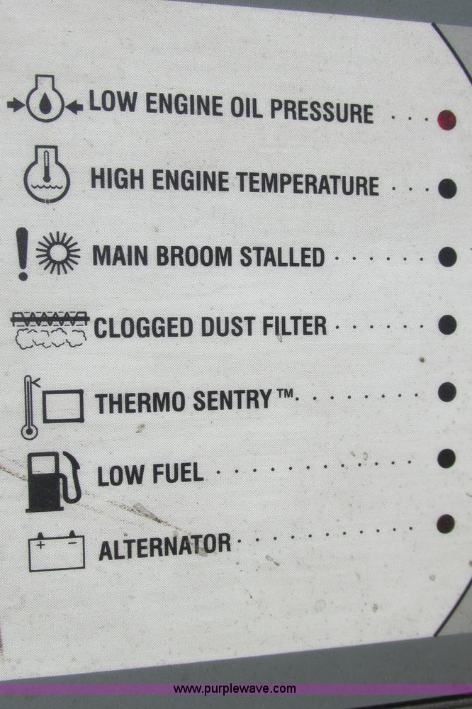 image for item I3495 Tennant 6650XS ride-on sweeper