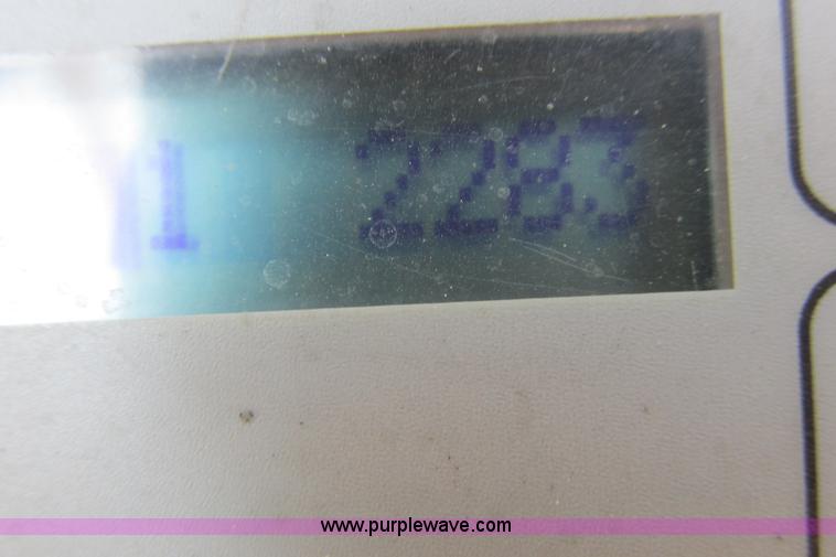 image for item I3495 Tennant 6650XS ride-on sweeper