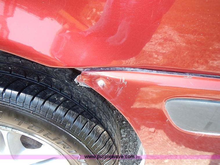 image for item I3557 2000 Chevrolet Venture LS van