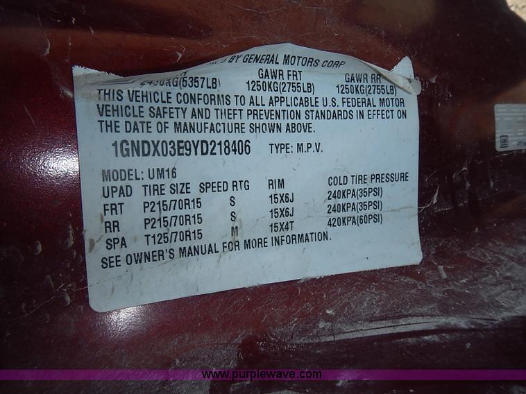 image for item I3557 2000 Chevrolet Venture LS van