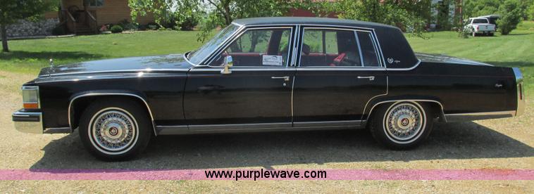 image for item I3876 1989 Cadillac Brougham