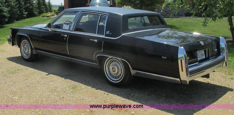 image for item I3876 1989 Cadillac Brougham