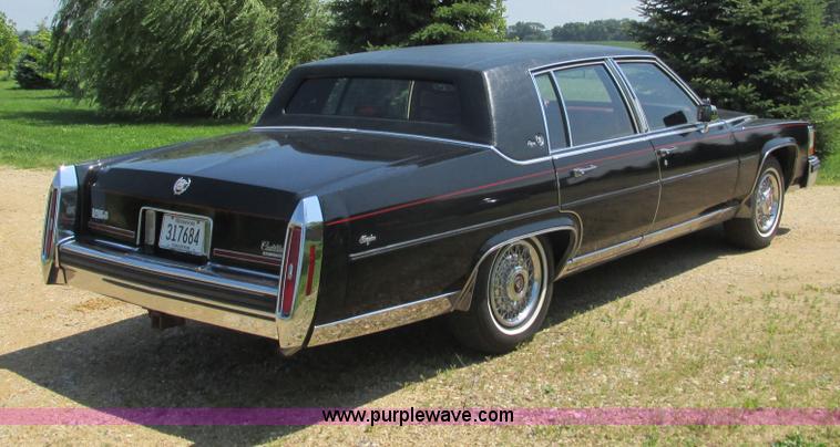 image for item I3876 1989 Cadillac Brougham